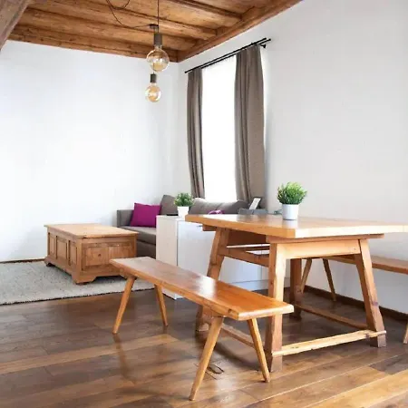Goldene Pastete - Urban Luxury Apartment