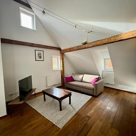 Goldene Pastete - Urban Luxury Apartment